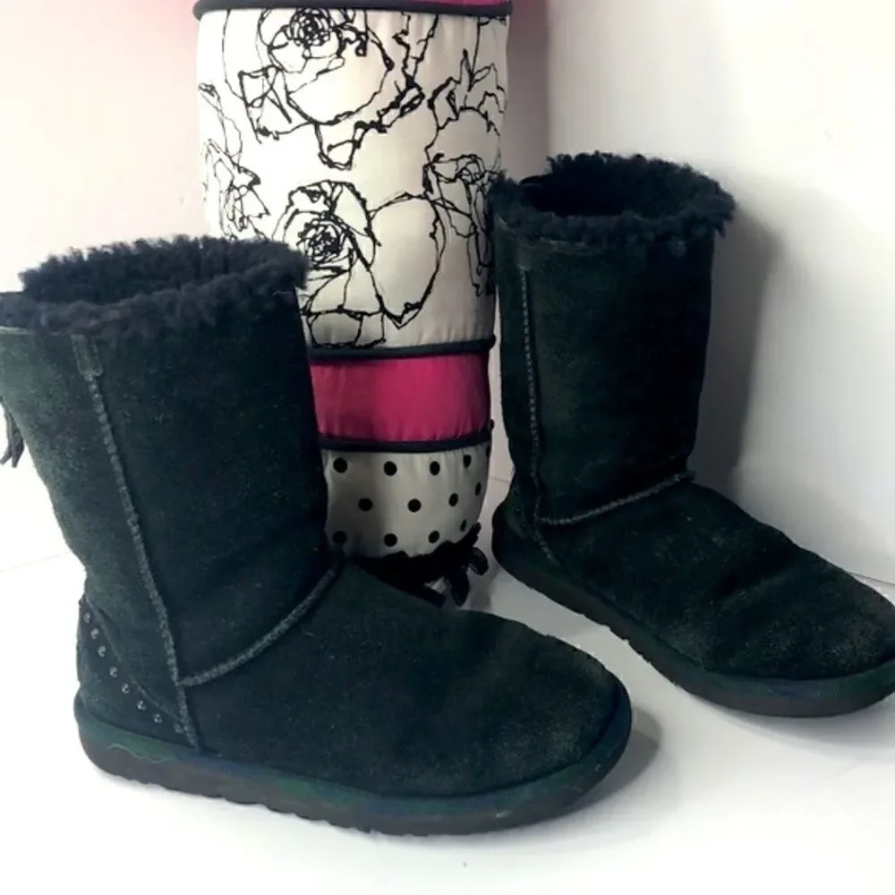 UGG classic short